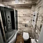 Good 3 Sypialnie Parking Apartment *
