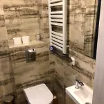 Good 3 Sypialnie Parking Apartment *