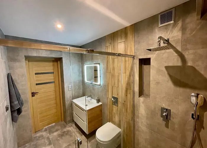 Good 3 Sypialnie Parking 公寓 *