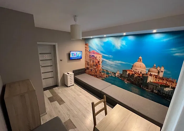 Good 3 Sypialnie Parking 公寓