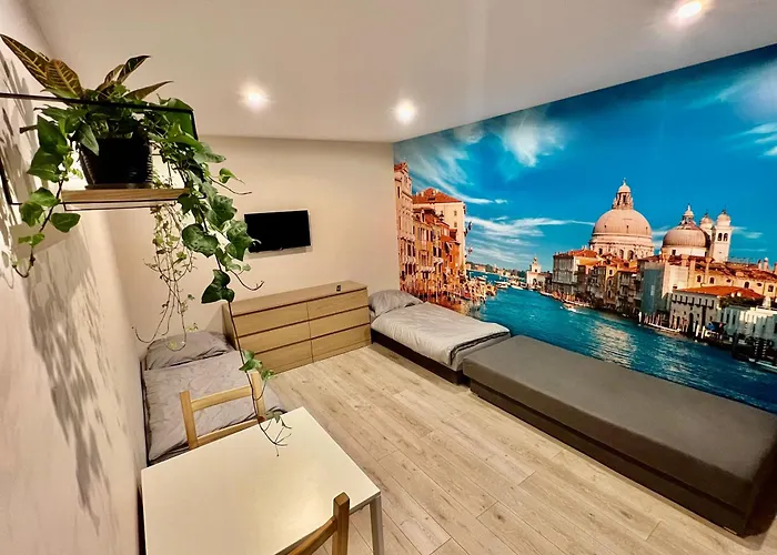 公寓 Good 3 Sypialnie Parking