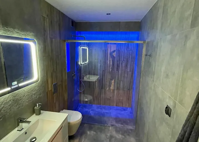 Good 3 Sypialnie Parking 公寓 *