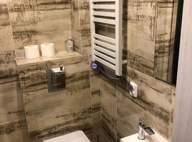 Good 3 Sypialnie Parking 公寓 *